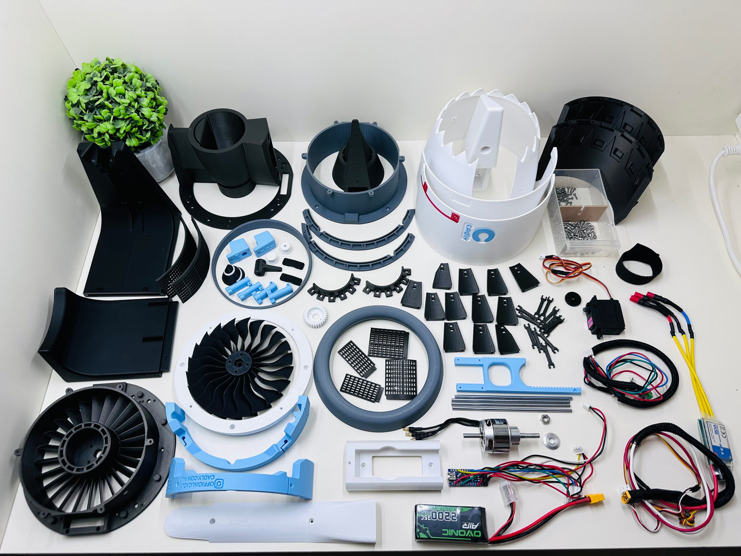 Electric TurboFan With Functional Reverse Thrusting