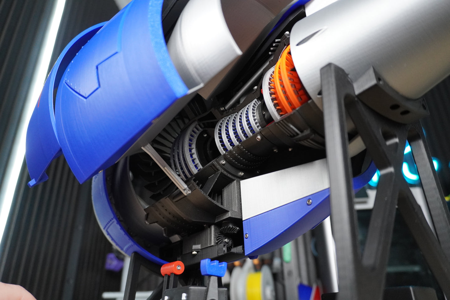 Electric Turbo Fan with Pivoting-Door Reverse Thrust